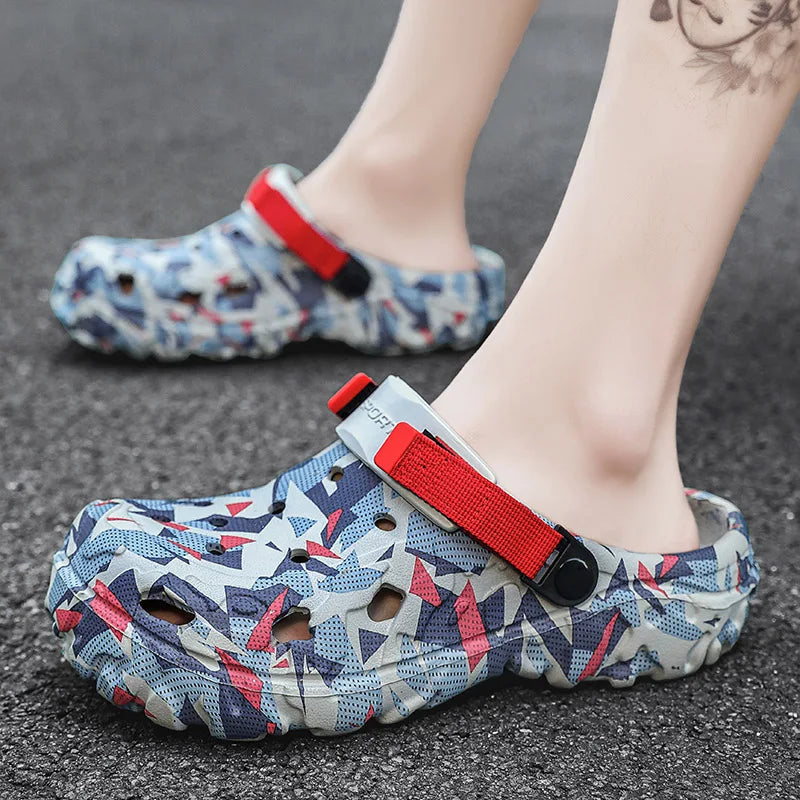 New Men's Clogs Slippers Sandal Men