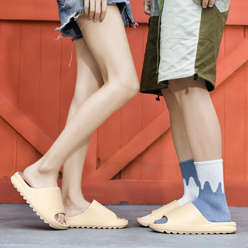 2024 Summer Men's Slides Brand Men Women Slippers Indoor Orginal Unisex Sandals